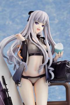 AK-12 泳装-资料图