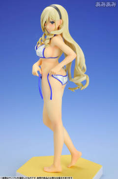 Beach Queens 苏莉亚·库玛尼·爱因特里-资料图