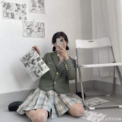 春满花笺·西服&格裙套装-资料图