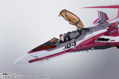 VF-31C Siegfried (米拉洁·法莉娜·吉纳斯机)-资料图