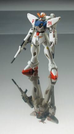 GUNDAM STANDart F91高达