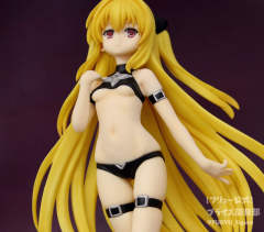 Special Figure 金色暗影 -资料图