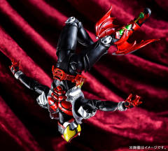 SHF 真骨雕 假面骑士KIVA-资料图