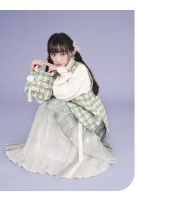 天山雪莲-资料图