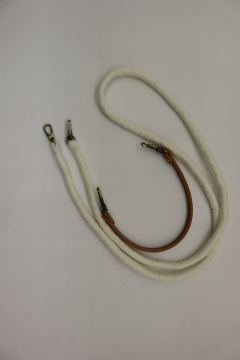 蜜蜂包（大款）-资料图