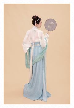 月明-资料图