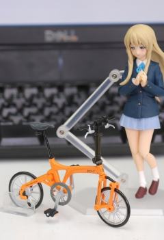 figma#059 琴吹? 制服ver.-资料图