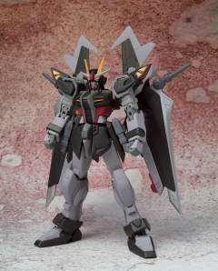Extended Mobile Suit in Action!! GAT-X105E 强袭 黑-资料图