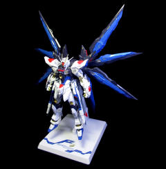 METAL BUILD 强袭自由高达 初版+光翼+封套-资料图