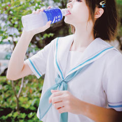 九尾 水手服