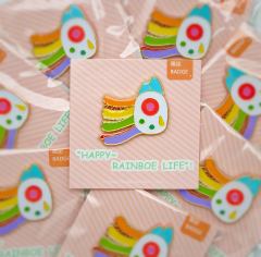 彩虹生活 徽章浅色-资料图