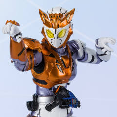 SHF 假面骑士Valkyrie Rushing Cheetah-资料图
