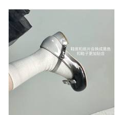 渐变小皮鞋-资料图