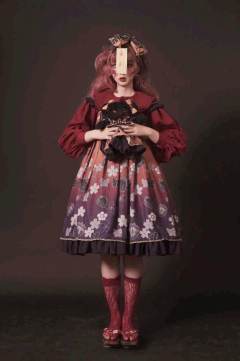 樱花草莓-资料图