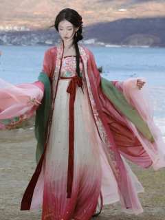 浮生花-资料图