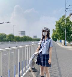 冰渊雪·衬衫-资料图