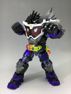 SHF 假面骑士Genmu God Maximum Gamer Level 1 000 000 000-资料图