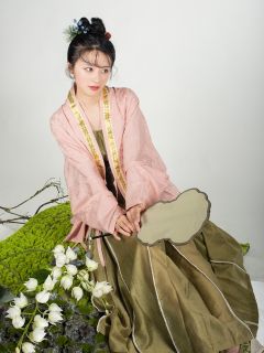 玉漱-资料图