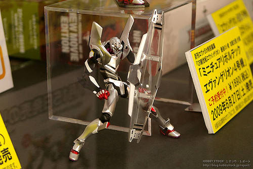 Revoltech EVA4号机 Revoltech Miniature