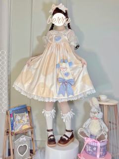小奶糕连衣裙-资料图