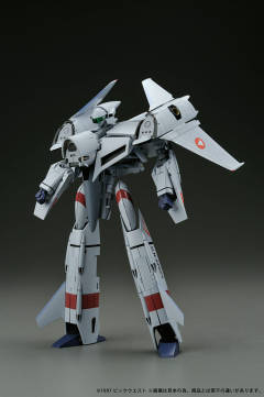 VF-4闪电三式战斗机-资料图