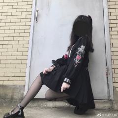 羊也·中间服-资料图