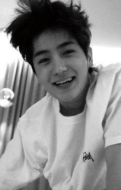 电子专QR卡 在 BOY ver.