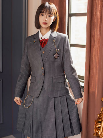 允凪高 西服