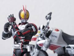 SHF SB-555V 机动天马-资料图