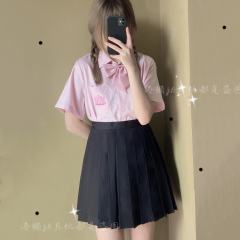 纯色裙-资料图