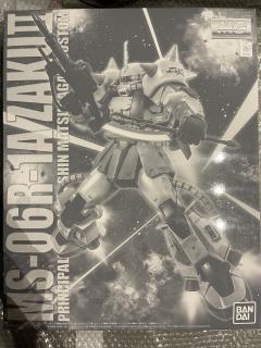 MG MS-06R-A1 松永真 专用机扎古Ⅱ 双肩尖刺版 白狼-资料图