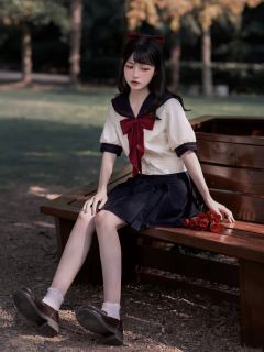 蔷薇诗·套装-资料图