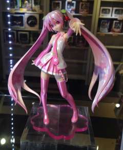 Figure Japan 初音未来 樱初音 ver.-资料图