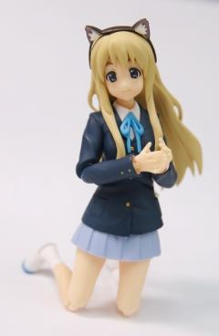 figma#059 琴吹? 制服ver.-资料图