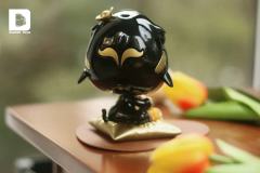 黑金招财-资料图