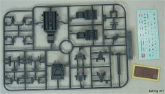 U.C. Hard Graph RX-79[G] 陆战型高达-资料图
