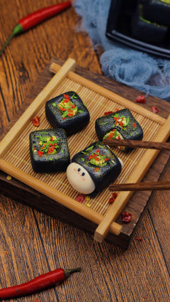 一口臭豆腐-资料图