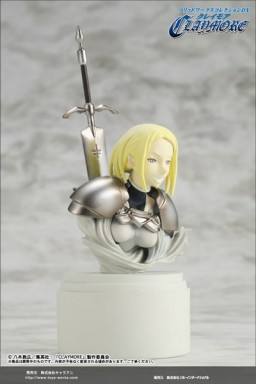 Solid Works Collection DX Claymore 海伦 Bust