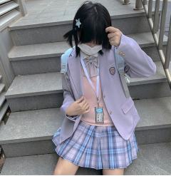 2020基础款西服-资料图