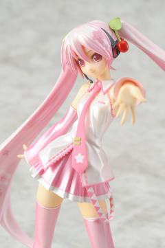 Figure Japan 初音未来 樱初音 ver.-资料图
