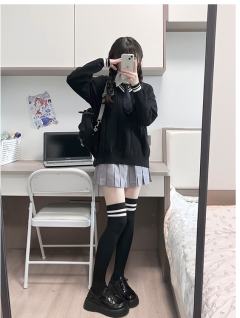 学院风毛衣-资料图