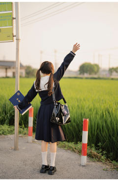 雀藤洲·水手服-资料图