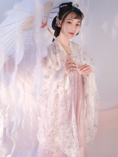 春樱-资料图