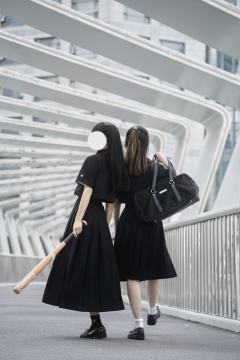 与玫瑰·套装-资料图