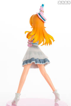 EX Figure 高坂桐乃 Irony Jacket ver.-资料图
