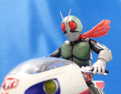 SHF 真骨雕 假面骑士新1号-资料图