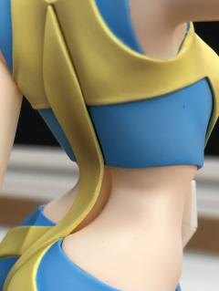 Pokémon Center Original Figure 电飞鼠 小菊儿 -资料图