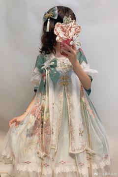 花朝夕里-资料图