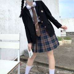 布朗茶茶·西服-资料图
