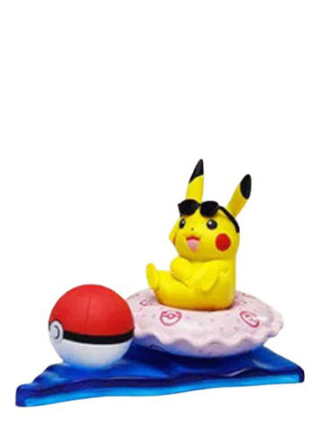 皮卡丘-坐泳圈